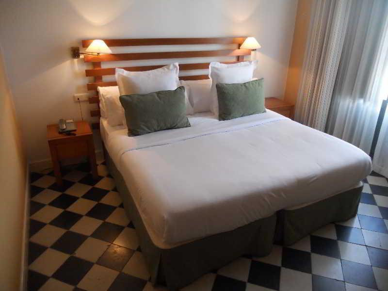 Hotel Ahc Palacio Кориа Экстерьер фото